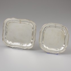 Paar koektrommels met onderschotels (2), J.M. van Kempen & Zonen, Voorschoten 1917, zilver.