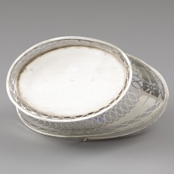 Soezenmand / hengselmand, J.A. van der Dussen, 's-Gravenhage 1910, zilver.