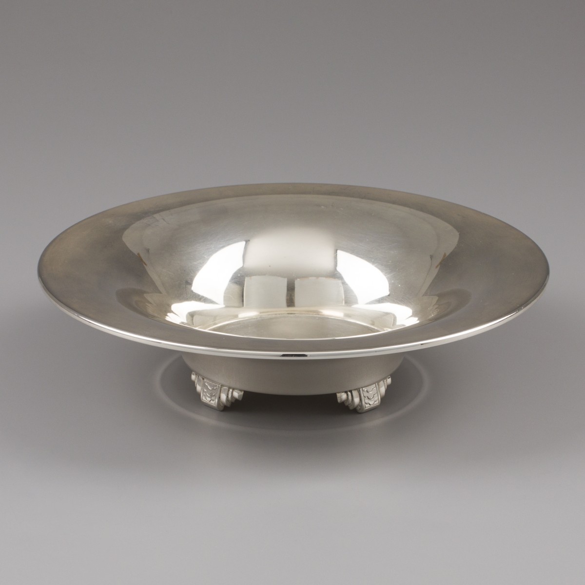 Art Deco schaal, Thorvald Marthinsen, Tonsberg ca. 1925, zilver.