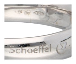 Schoeffel 'Fleur de Rêves' 18K witgouden ring met Tahiti parel en diamant.