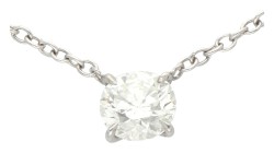 18K Witgouden solitair collier bezet met ca. 0.56 ct. diamant.