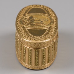 Lodewijk XIV gouden snuifdoos, Jean Ducrollay (1734-1761), Parijs, 1745.