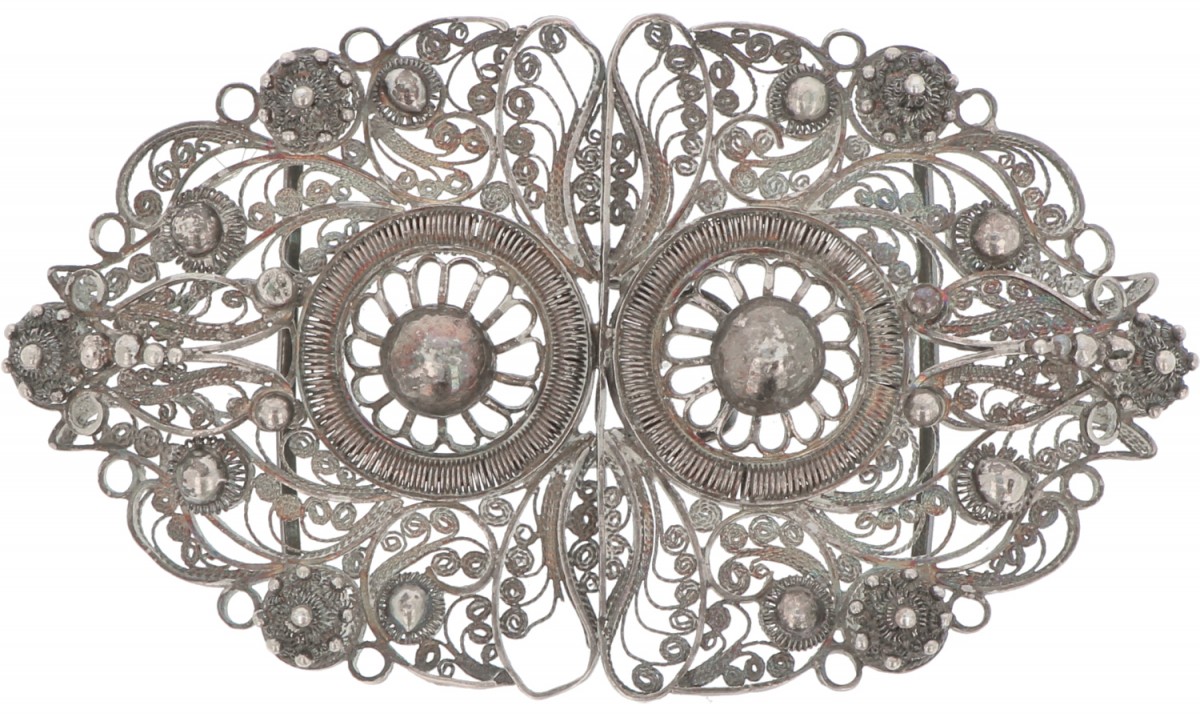 Ceintuursluiting zilver.