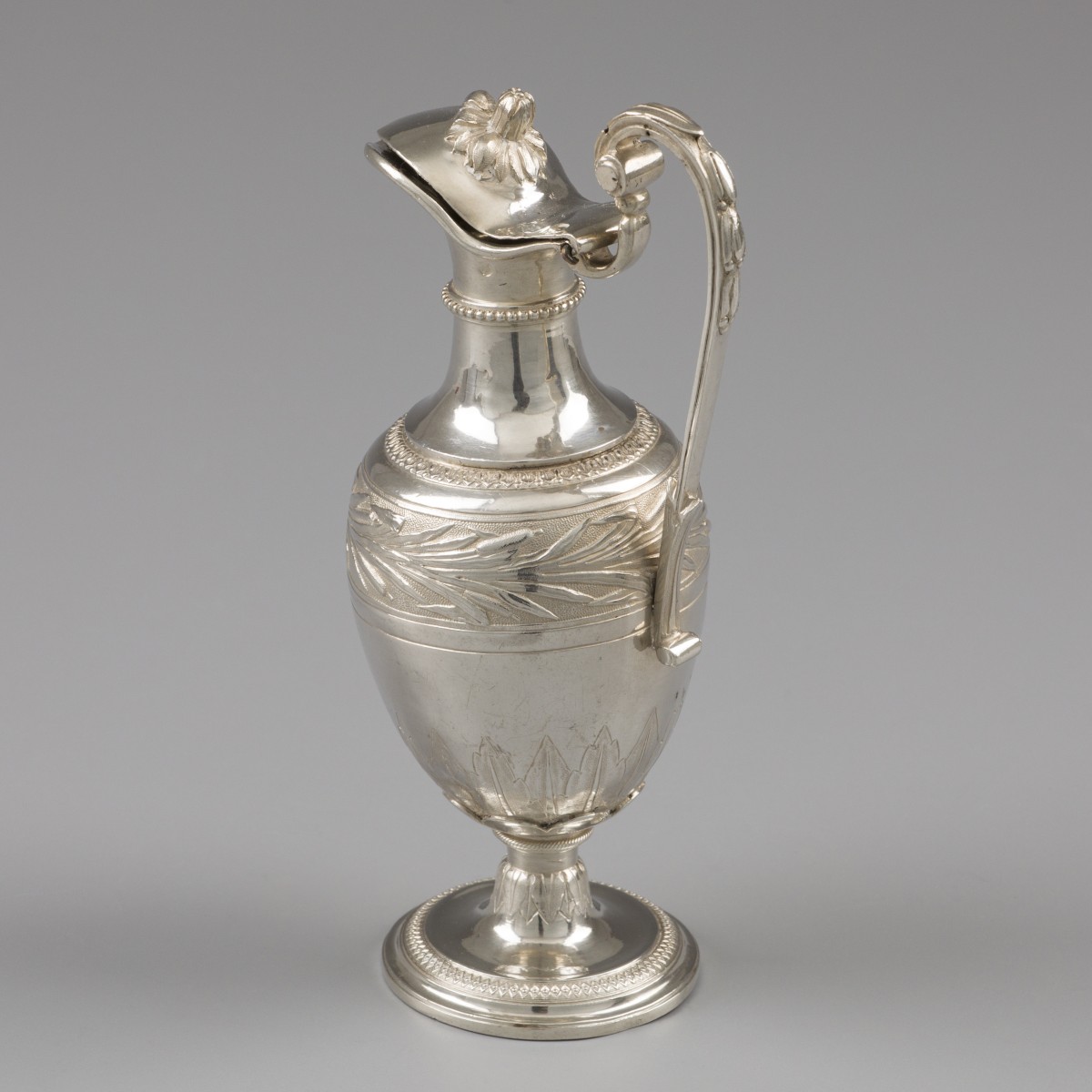 Liturgische avondmaalschenkkan, Pierre Paraud, Parijs ca. 1800, zilver.