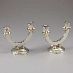 Art Deco kandelaars (2), België ca. 1920-1930, zilver.