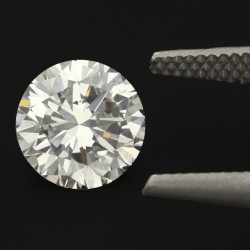 2.05 ct. HRD-gecertificeerde natuurlijke diamant.