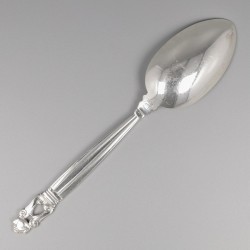 Georg Jensen dinerlepels 'large' (6), model Acorn, zilver. Ontworpen door Johan Rohde in 1915.