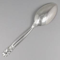 Georg Jensen dessertlepels (6), model Acorn, zilver. Ontworpen door Johan Rohde in 1915.