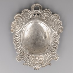 Koningsschild zilver, Willem Wijnants, schutterskoning St. Jorisgilde in 1780. Zilversmid Egidius Gilissen (1743-1791), Maastricht 1778/80.