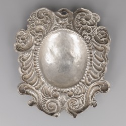 Koningsschild zilver, Hendricus Wijnants, schutterskoning St. Jorisgilde in 1845. Zilversmid M.H. Malchair (1835-1859), Maastricht 1849.