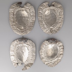 Schilden (4), waaronder 3 van M.H. Malchair, Maastricht 1848, zilver.