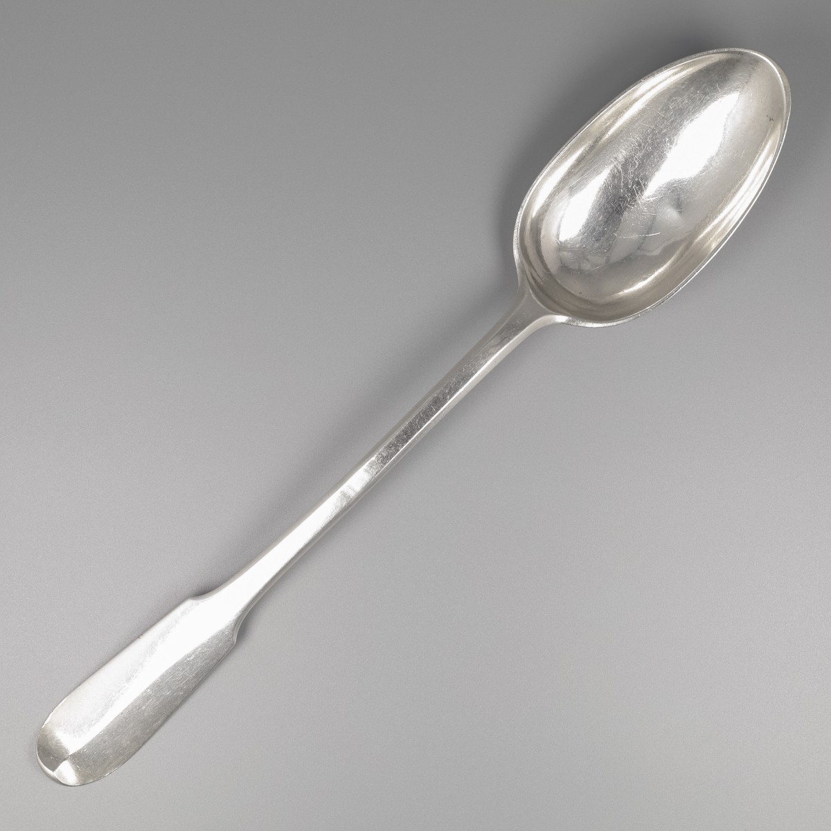 Goudwisselkantoor auction: Potagie Spoon / Mash Spoon, Amiens, France 1768-1774, silver.