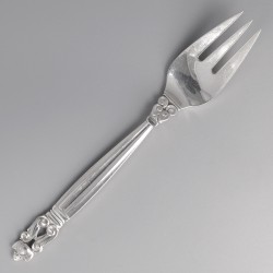 Georg Jensen visvorken (6), model Acorn, zilver. Ontworpen door Johan Rohde in 1915.