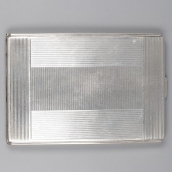 'Art-Deco' sigaretten etui zilver.