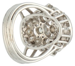 18K Witgouden prinsessen ring bezet met ca. 2 ct. diamanten.