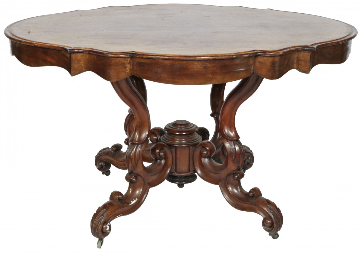 Een mahoniehouten spinnenkoptafel, Holland, 2e helft 19e eeuw.