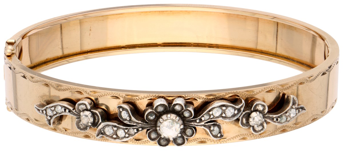 14K Geelgouden bangle armband met roos geslepen diamanten.