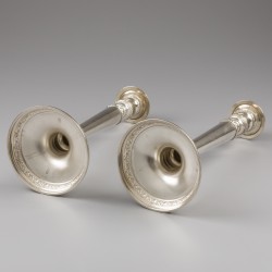 Kandelaars (2), J. Feysen, Brussel ca. 1900, zilver.