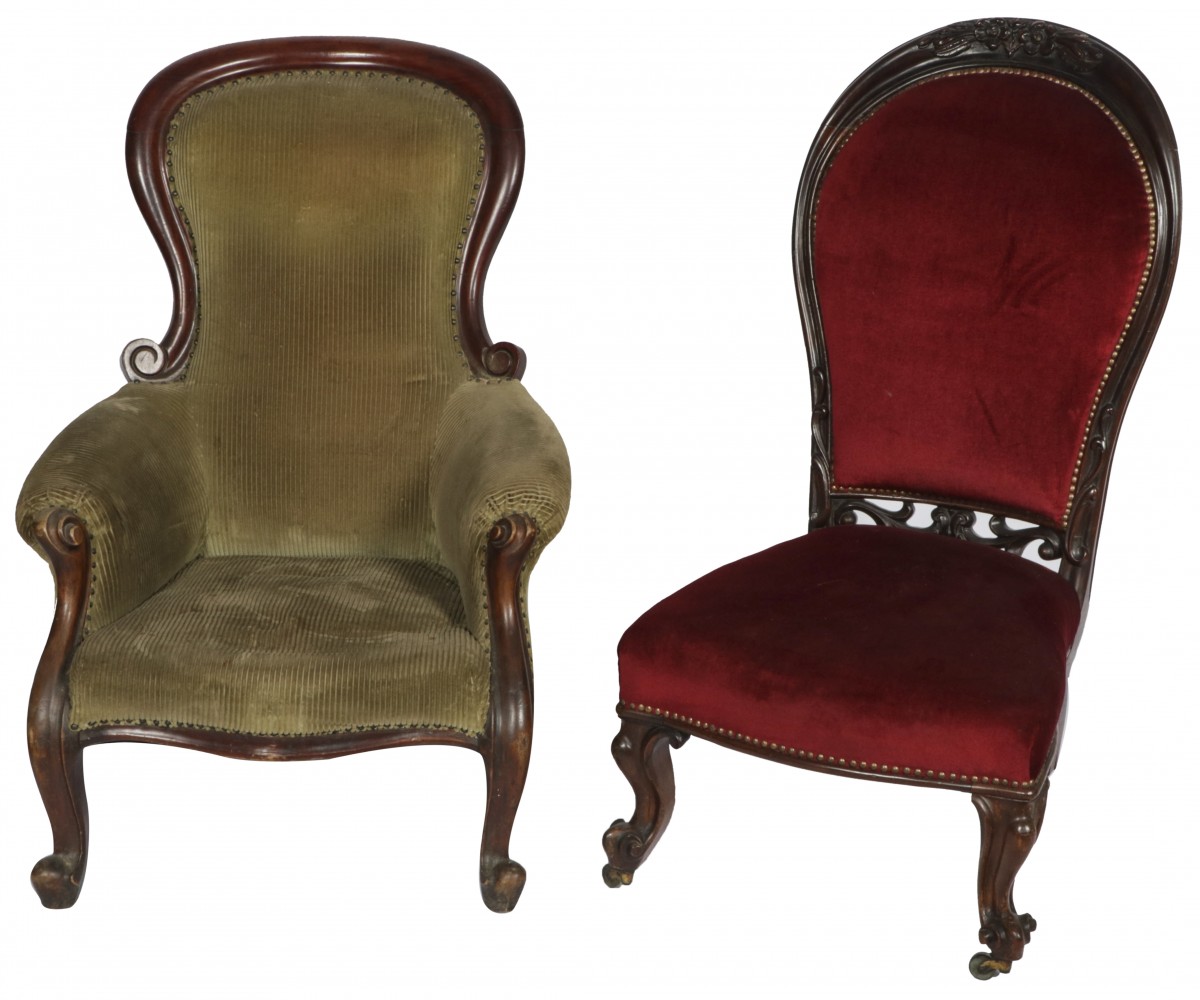 Een lot van (2) mahoniehouten Voltaire-fauteuils, Holland, 19e eeuw.