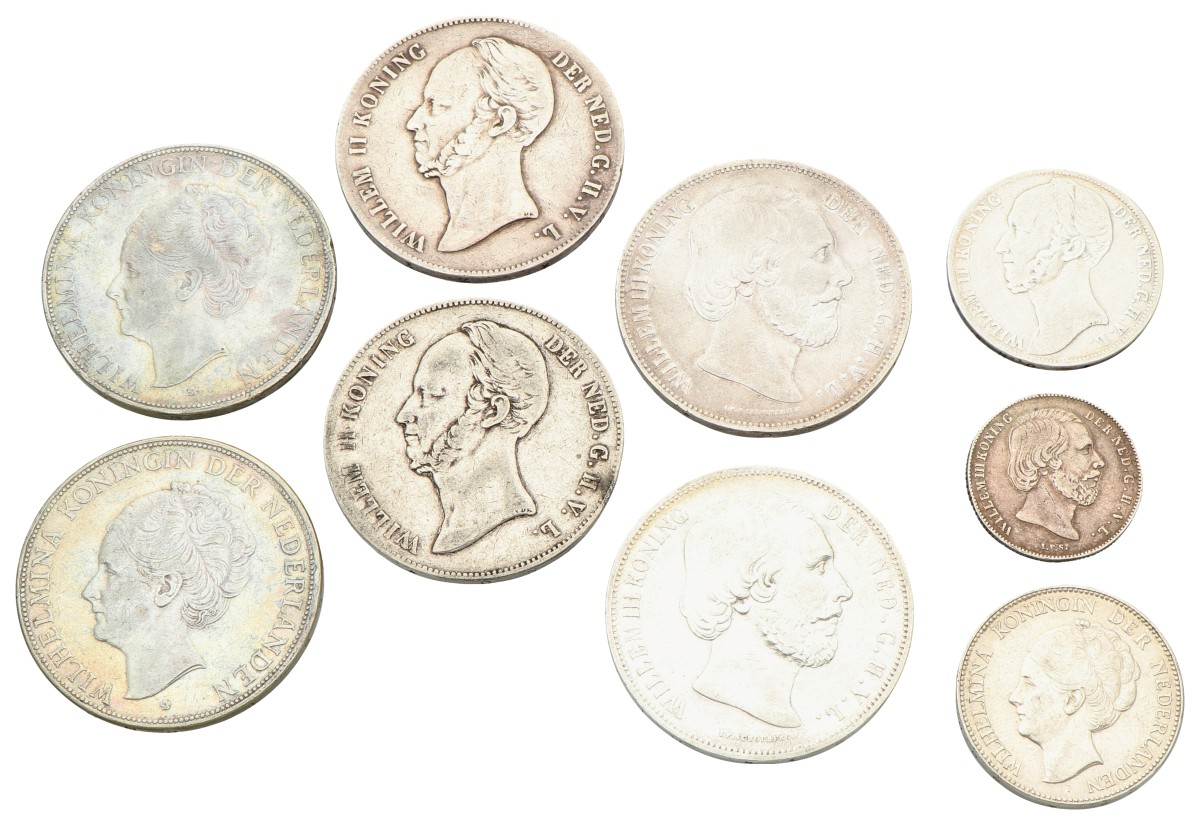Lot (9) Diverse zilveren munten. Gemiddeld Zeer Fraai.