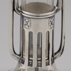 Jugendstil WMF vaas (275A) ca. 1900 verzilverd.