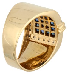 18K Geelgouden ring bezet met ca. 0.22 ct. diamant en saffier.