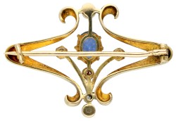 14K Geelgouden Art Nouveau broche met natuurlijke saffier.