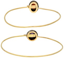 Set 18K geelgouden bangle armbanden met koraal en amethist.