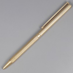 S.T. Dupont balpen verguld.
