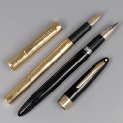 Dunhill vulpen & Sheaffer vulpen, goud / goud verguld.