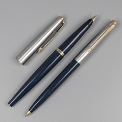 Parker 45 vulpen en balpen.