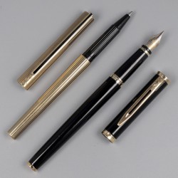 Waterman vulpen en S.T. Dupont balpen, goud / goud verguld.