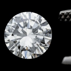 1.11 ct. HRD gecertificeerde natuurlijke diamant.