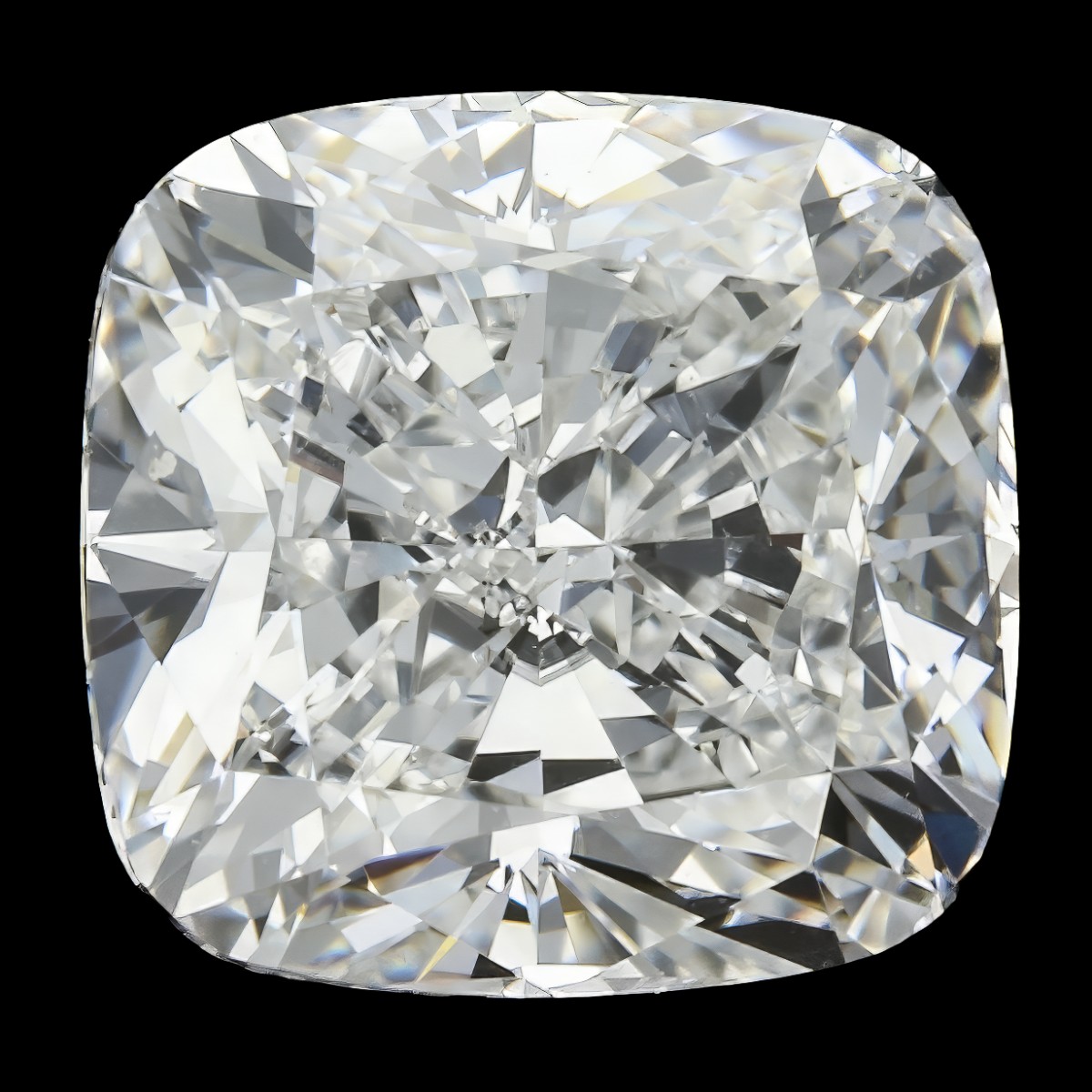 0.70 ct. GIA gecertificeerde natuurlijke diamant.