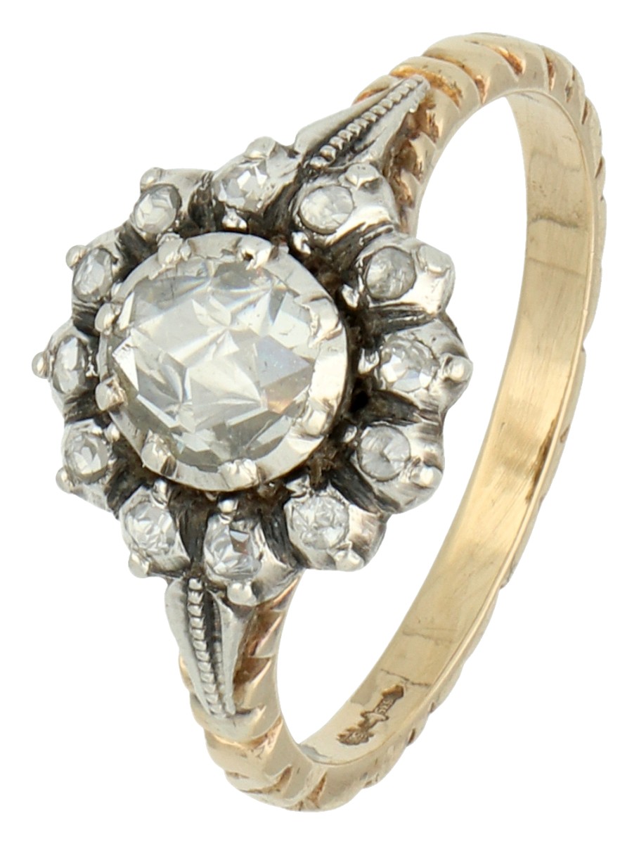 14K gouden entourage ring met diamant.