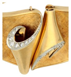 18K geelgouden bangle armband bezet met ca. 0.42 ct. diamant