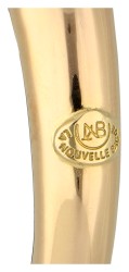 La Nouvelle bague 18K geelgouden bangle armband bezet met ca. 0.25 ct. diamant en emaille.