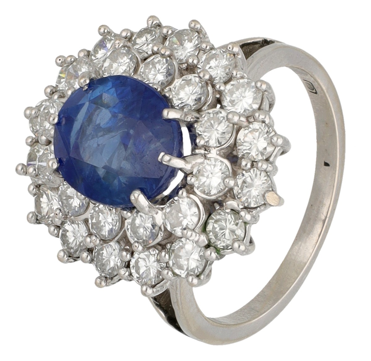 14K witgouden ring bezet met ca. 1.44 ct. diamant en synthetisch saffier. 