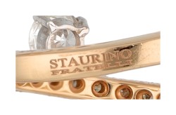 Staurino Fratelli 18K geelgouden 'Magic Snake' ring bezet met ca. 1.43 ct. diamant. 