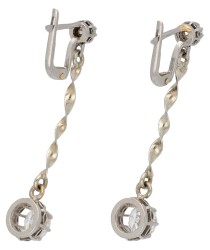 Gouden/platina oorbellen bezet met ca. 1.64 ct. diamant
