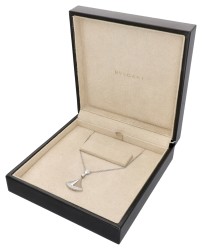 Bvlgari 18K witgouden 'Divas' Dream' collier bezet met ca. 0.23 ct. diamant