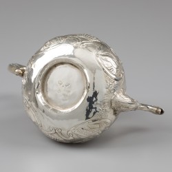 Theepot, Age Ages Oosterwerf, Sneek 1799, zilver.