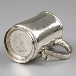 'Georgian silver' bierpul, William Darker, Londen 1719, zilver.