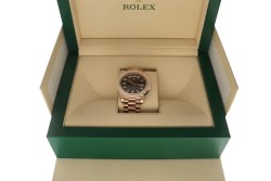 Rolex Day-Date 40 'Chocolate baguette diamonds' 228235 - Heren horloge.