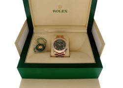 Rolex Day-Date 40 'Olive 60th Anniversary' 228235 - Heren horloge 