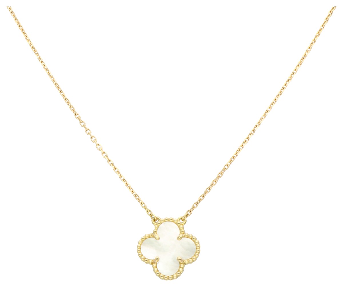 Van Cleef & Arpels 18K geelgouden 'Vintage Alhambra pendant' parelmoer.