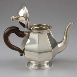 Art Deco koffie- en theeservies (5), België ca. 1930, zilver.