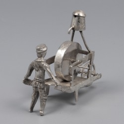 Miniatuur scharensliep, J. Postmus (1899-1955), Amsterdam ca. 1915, zilver.