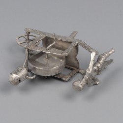 Miniatuur scharensliep, J. Postmus (1899-1955), Amsterdam ca. 1915, zilver.