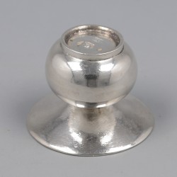 Miniatuur kwispedoor, Willem van Strant (1727-1742), Amsterdam ca. 1730, zilver.